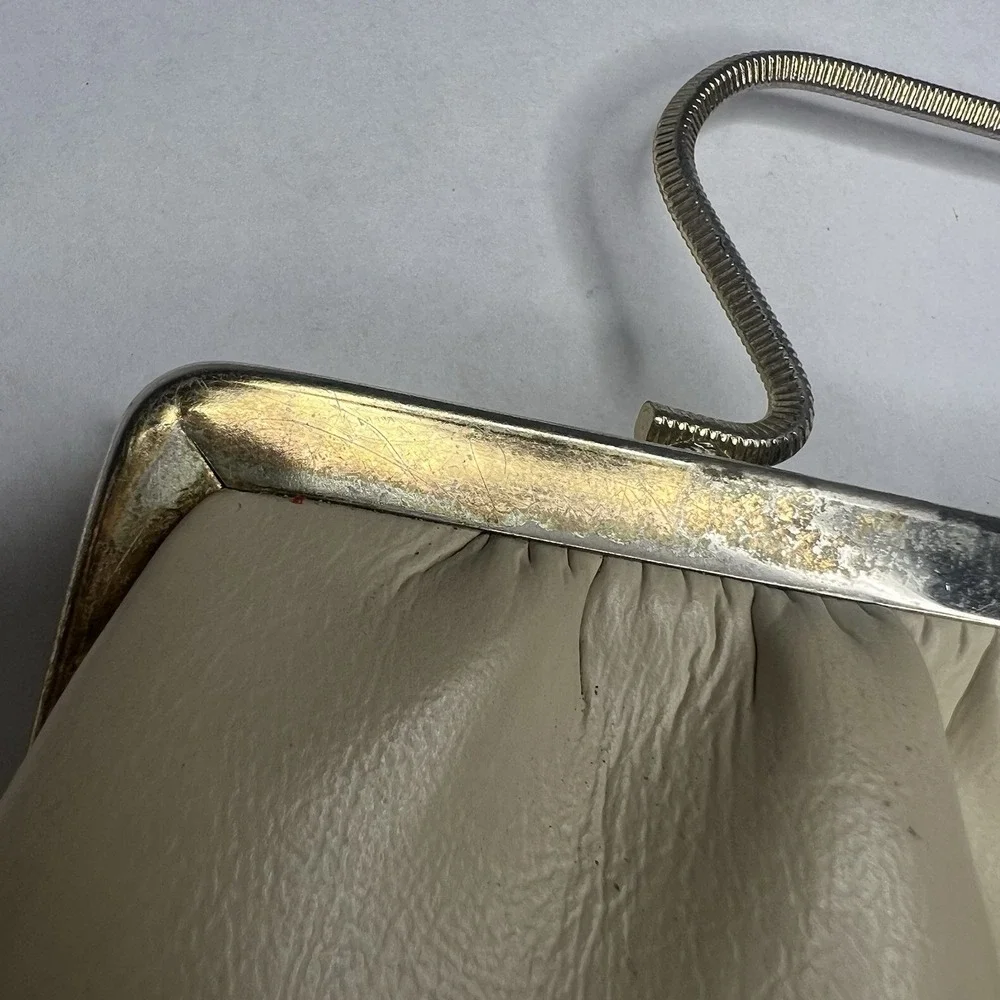 Vintage‎ 50s 60s Andé Pearlescent Leather Faux Leather Evening Bag Hidden Handle